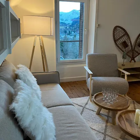 Romily Avec Vue Montagne Holiday home